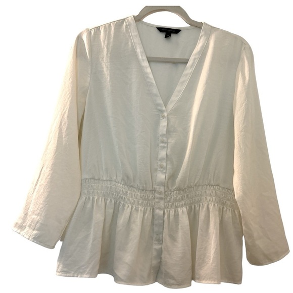 BANANA REPUBLIC top, white, long full sleeves, blouson elastic, button openings - Picture 1 of 7